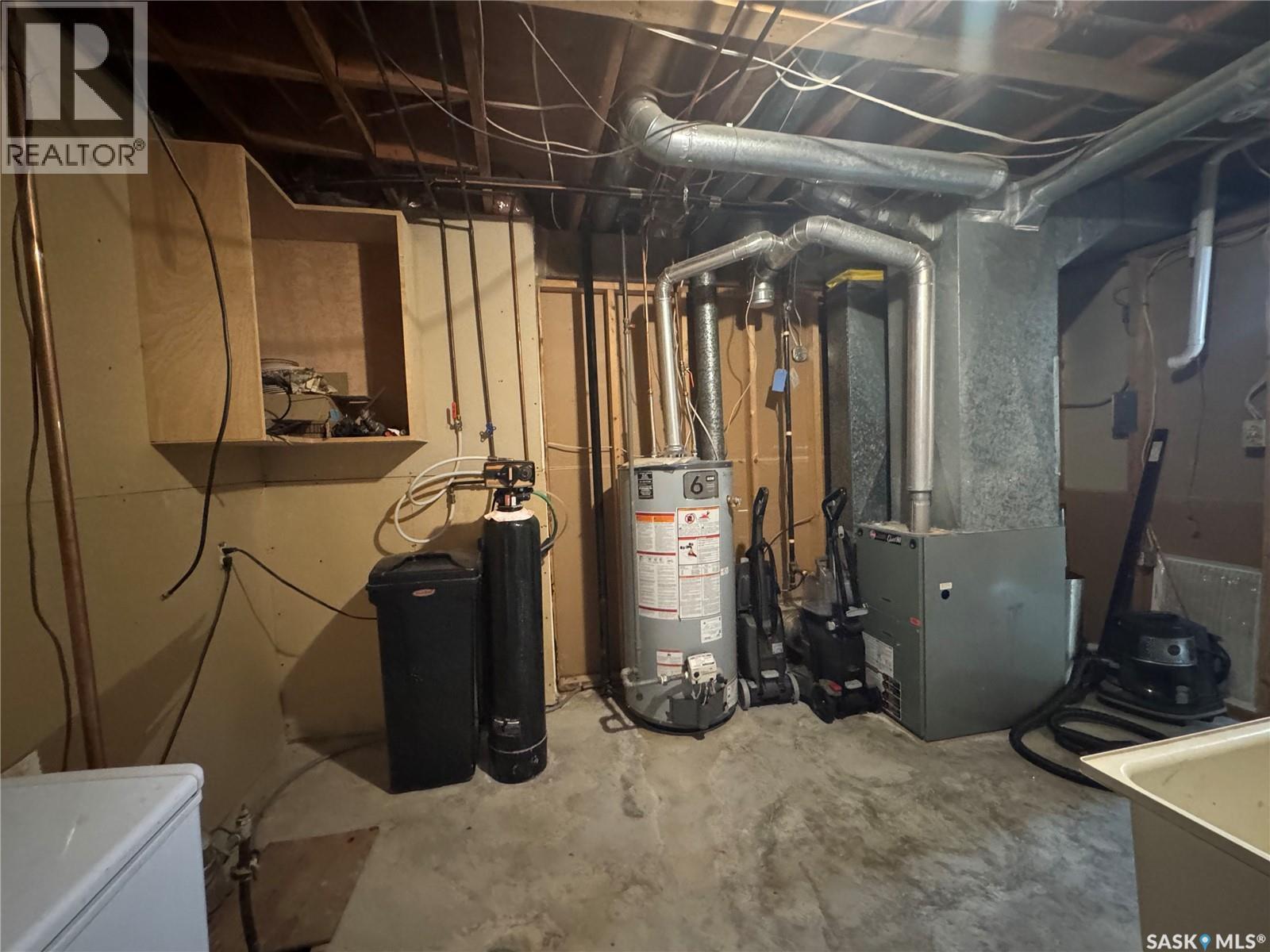401 Poplar Street, Wolseley, SK - Indoor Photo Showing Basement