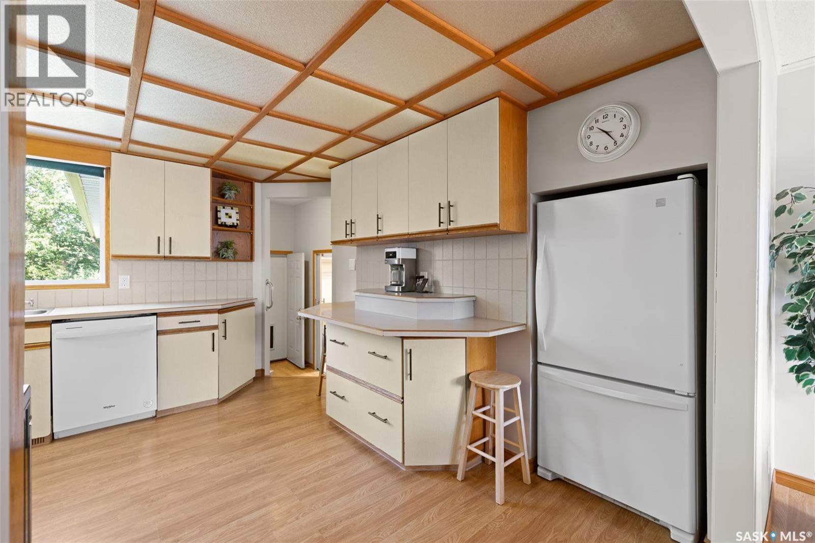 23 Ridgedale Bay, White City, SK - Indoor Photo Showing Kitchen