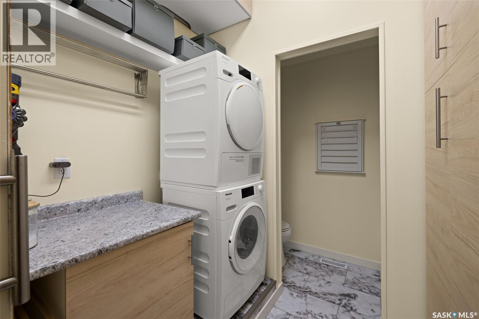23 Ridgedale Bay, White City, SK - Indoor Photo Showing Laundry Room