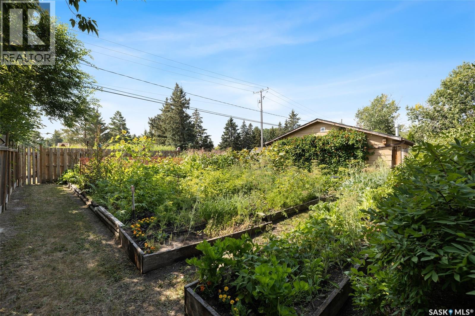 23 Ridgedale Bay, White City, SK - Outdoor