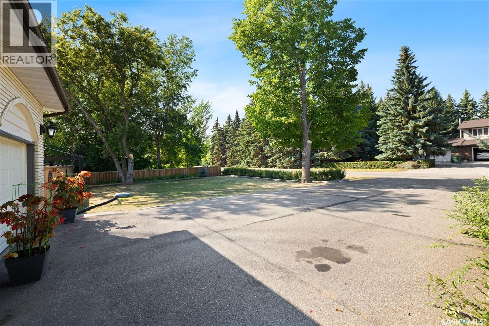 23 Ridgedale Bay, White City, SK - Outdoor