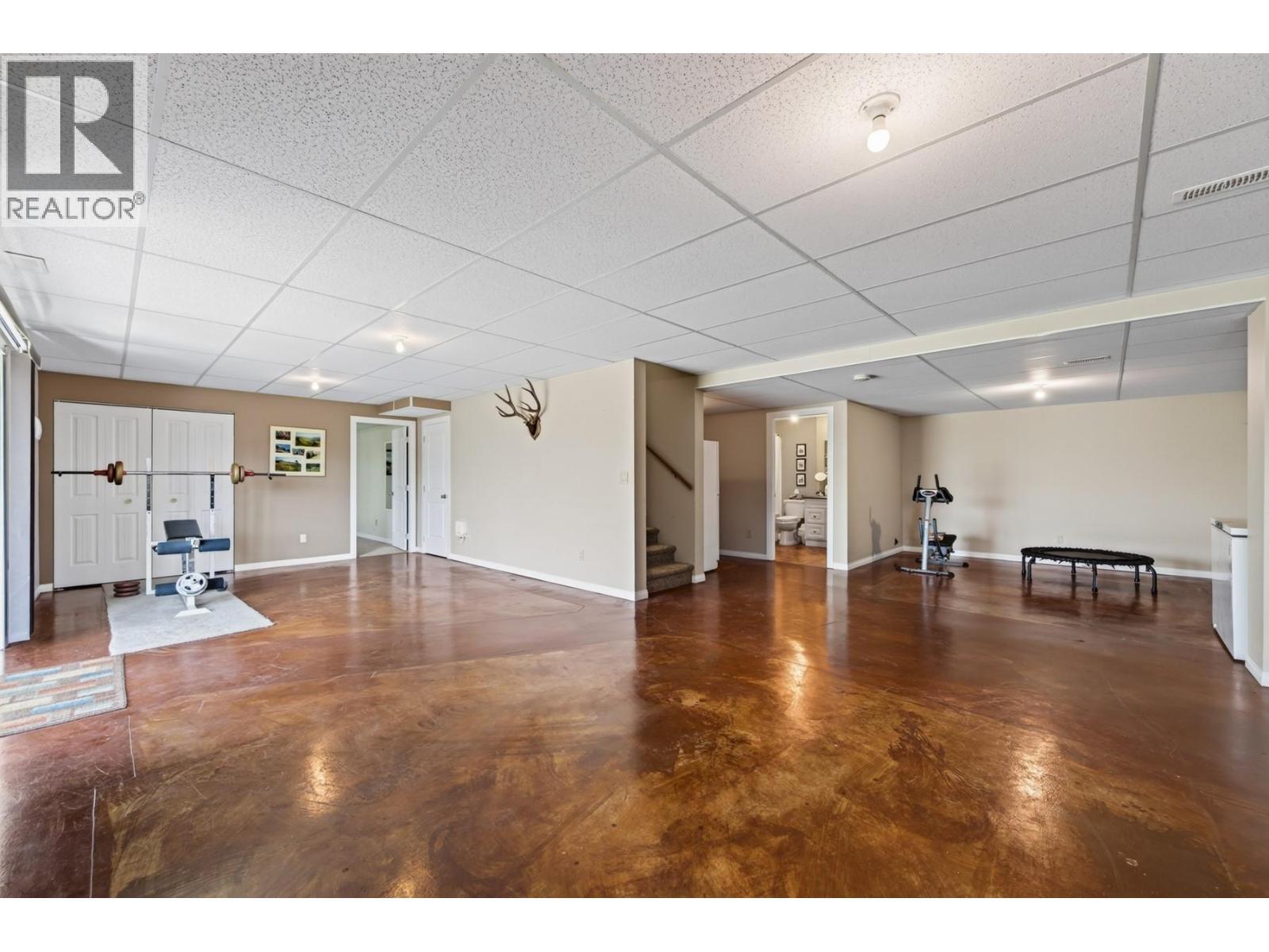 2156 Back Valley Road, Cache Creek, BC - Indoor Photo Showing Kitchen