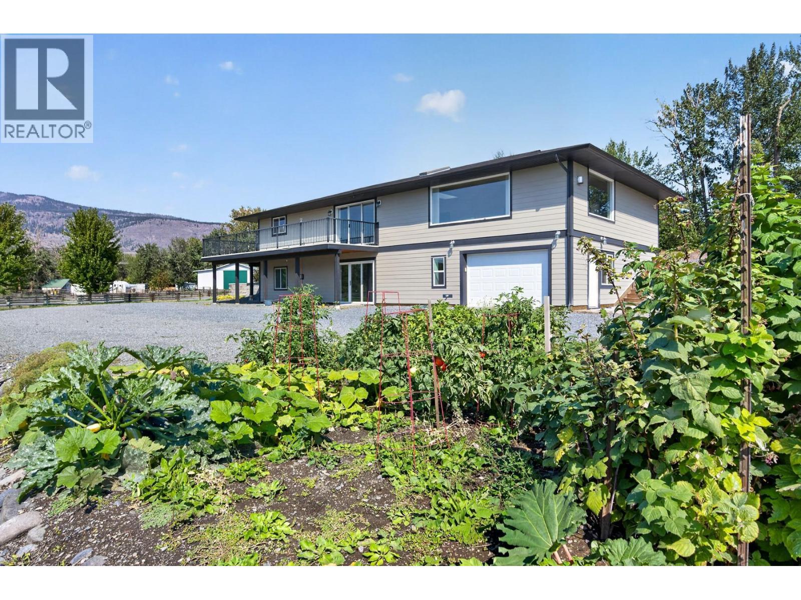 2156 Back Valley Road, Cache Creek, BC - Outdoor With View