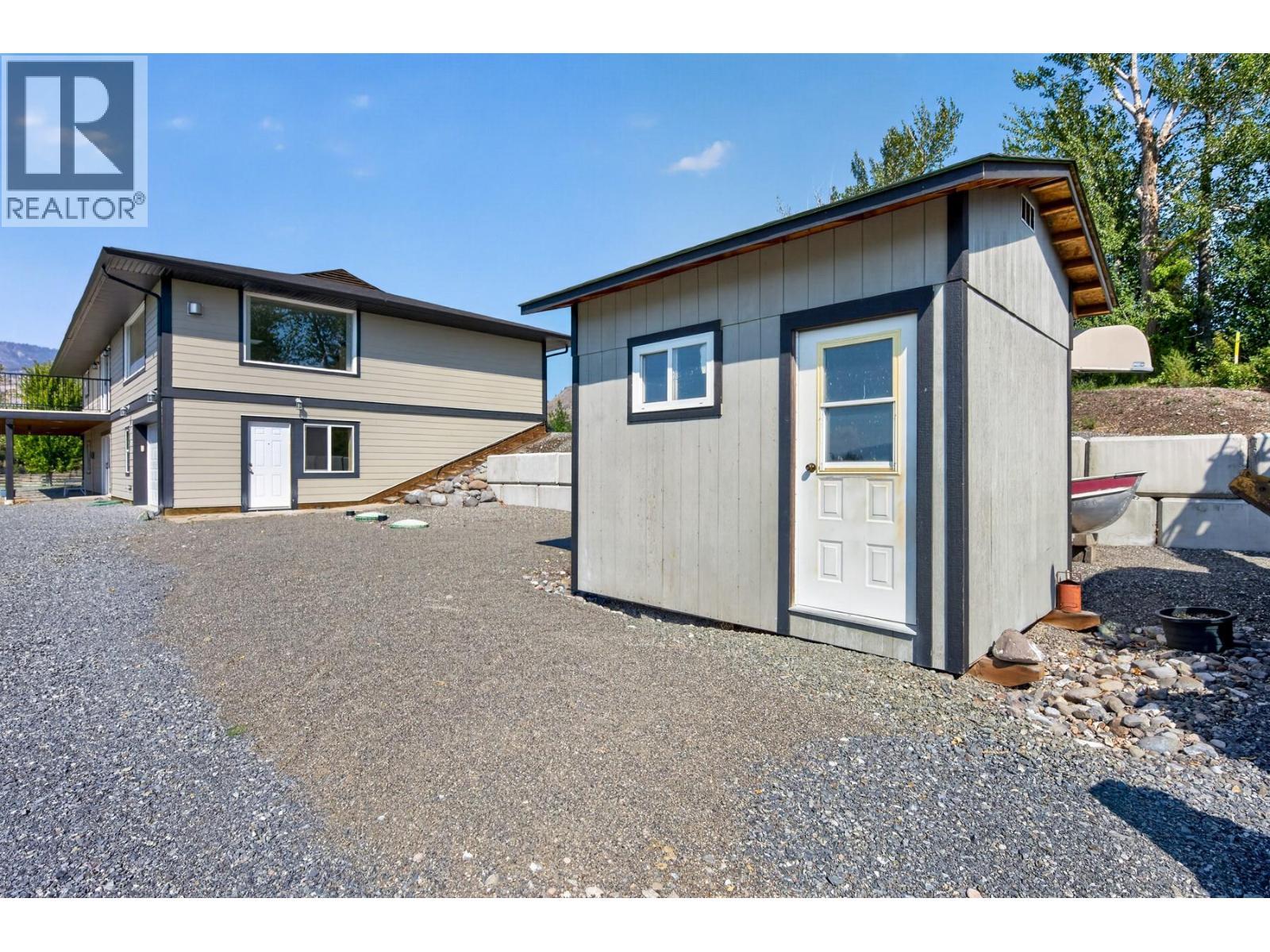 2156 Back Valley Road, Cache Creek, BC - Outdoor