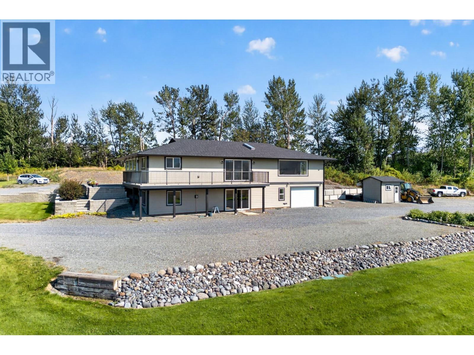 2156 Back Valley Road, Cache Creek, BC - Outdoor