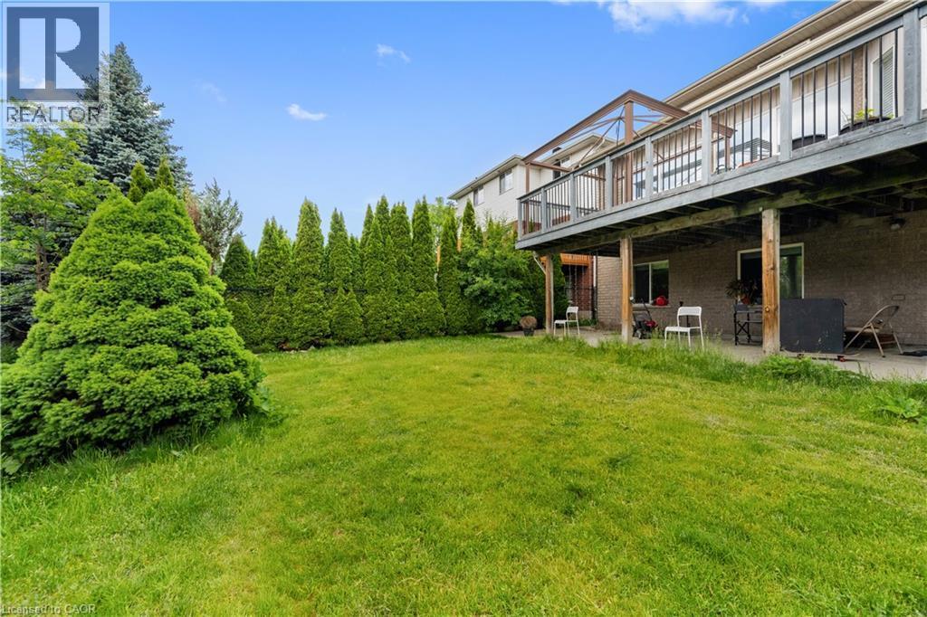4 Clairfields Drive W, Guelph, ON - Outdoor With Deck Patio Veranda