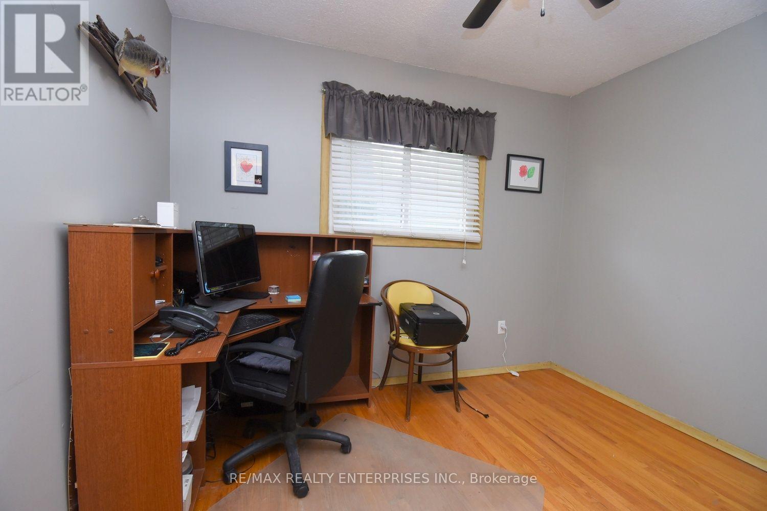 120 Eaglewood Boulevard, Mississauga, ON - Indoor Photo Showing Office