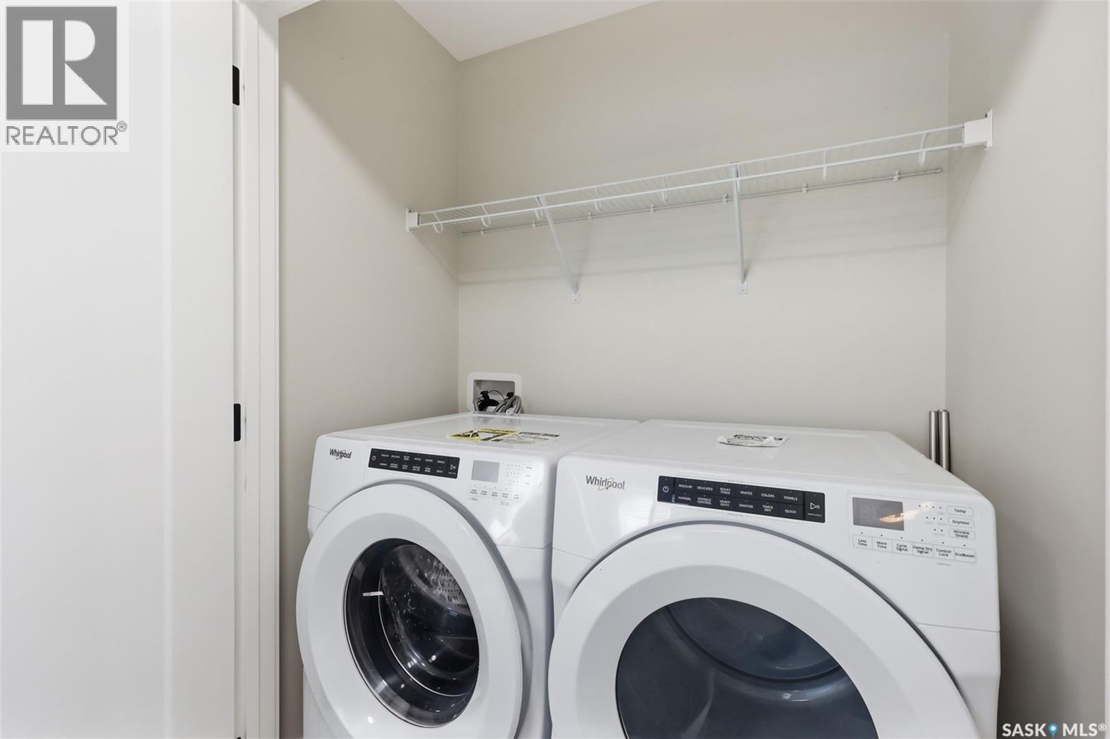 713 Brighton Boulevard, Saskatoon, SK - Indoor Photo Showing Laundry Room