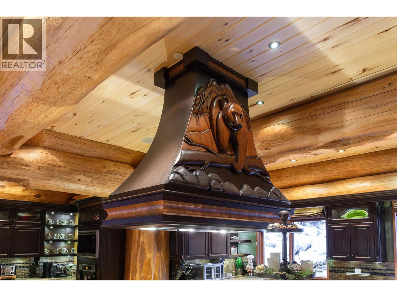 525 Feathertop Way, Big White, BC - Indoor