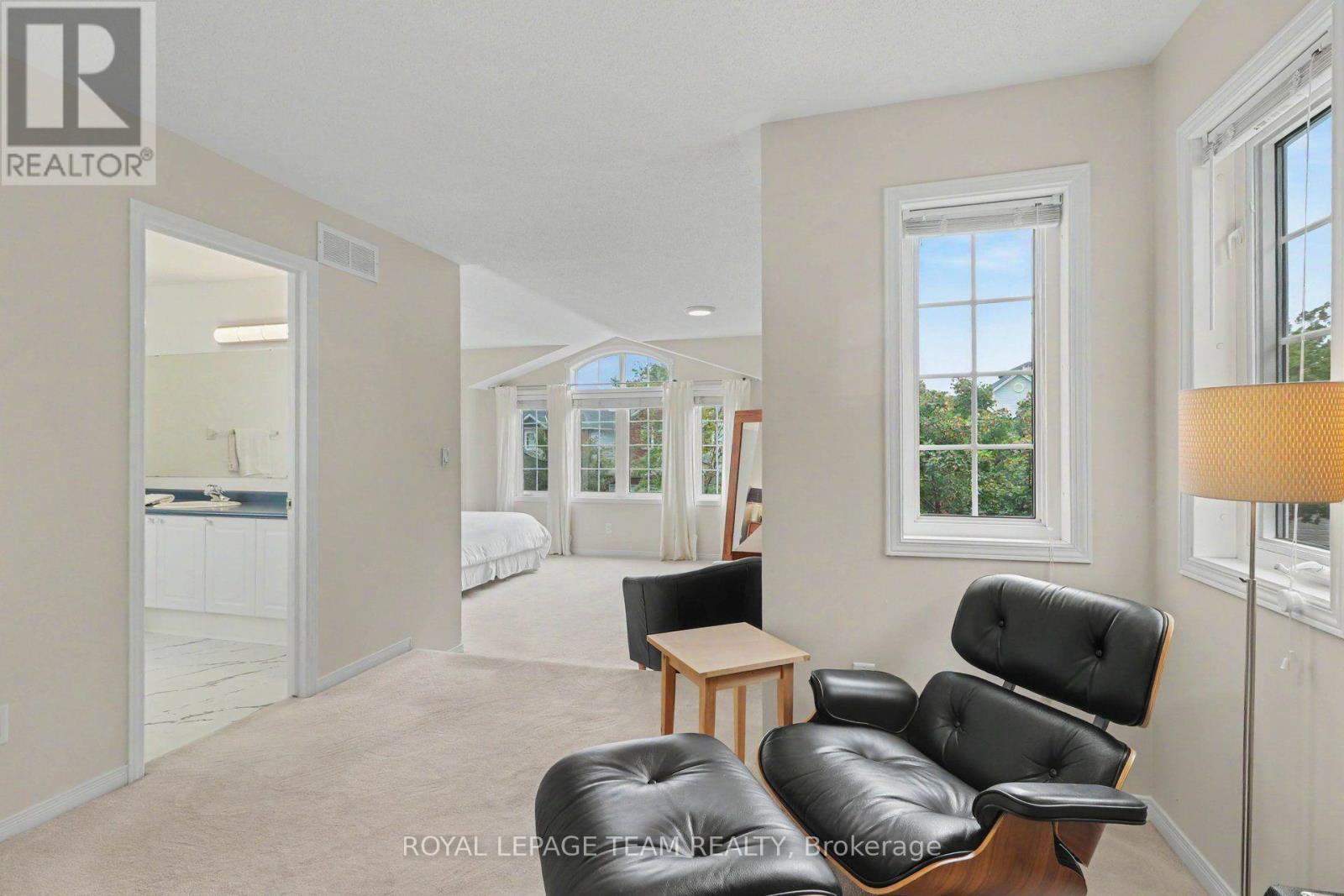 45 Coleridge Street, Ottawa, ON - Indoor Photo Showing Other Room