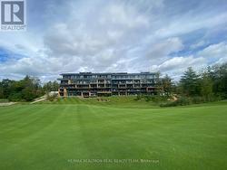 302 - 120 CARRICK TRAIL Gravenhurst, ON P1P 0A2