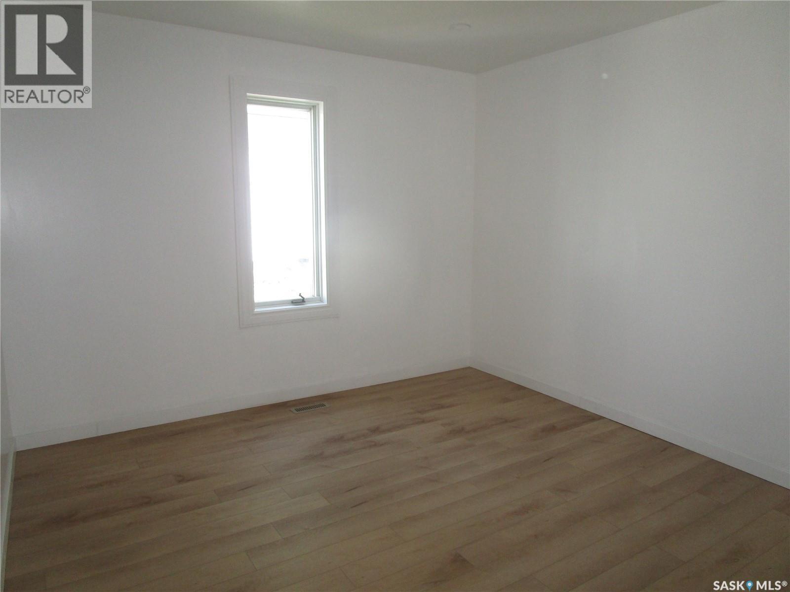 2011 1St Street S, Rockglen, SK - Indoor Photo Showing Other Room