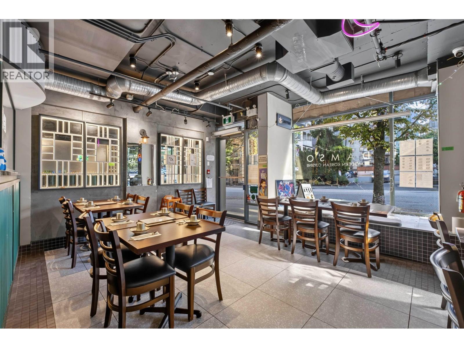 1680 Robson Street, Vancouver, BC