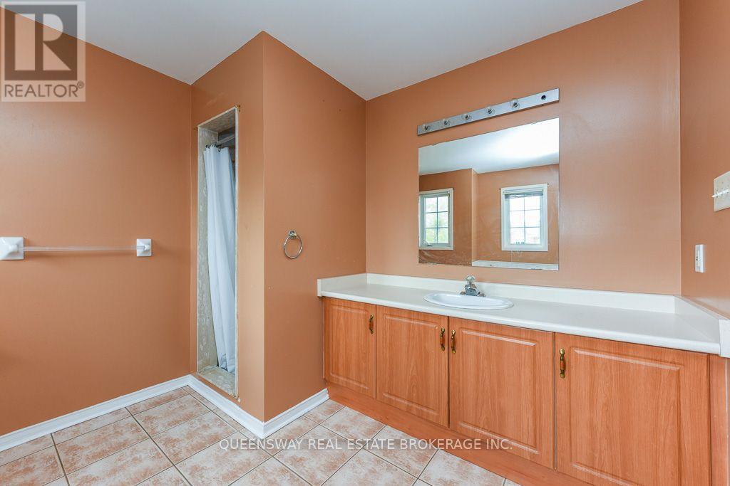 46 Thunderbird Trail, Brampton, ON - Indoor Photo Showing Bathroom