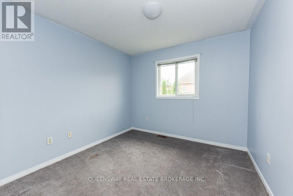46 Thunderbird Trail, Brampton, ON - Indoor Photo Showing Other Room