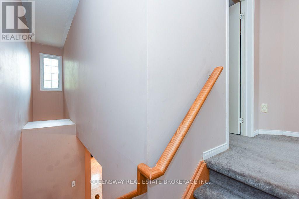 46 Thunderbird Trail, Brampton, ON - Indoor Photo Showing Other Room