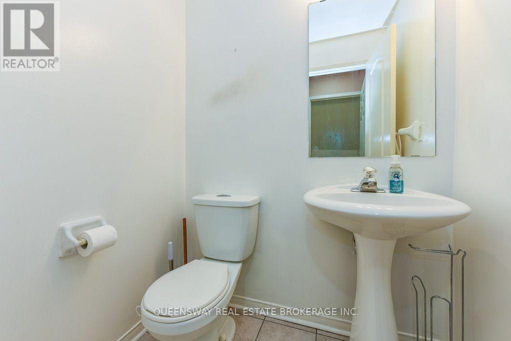 46 Thunderbird Trail, Brampton, ON - Indoor Photo Showing Bathroom