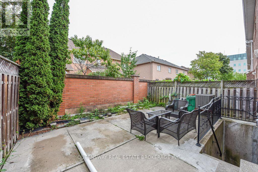 46 Thunderbird Trail, Brampton, ON - Outdoor