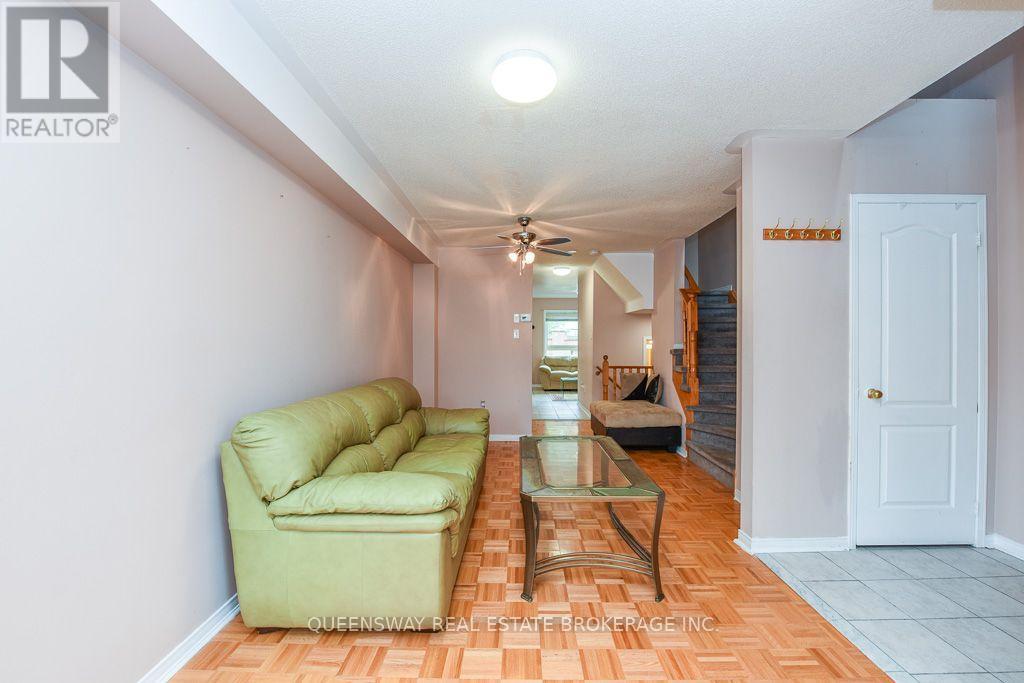 46 Thunderbird Trail, Brampton, ON - Indoor