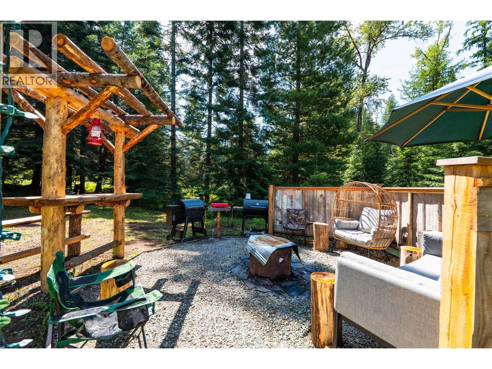 541 Bear Road, Salmo, BC - Outdoor With Deck Patio Veranda