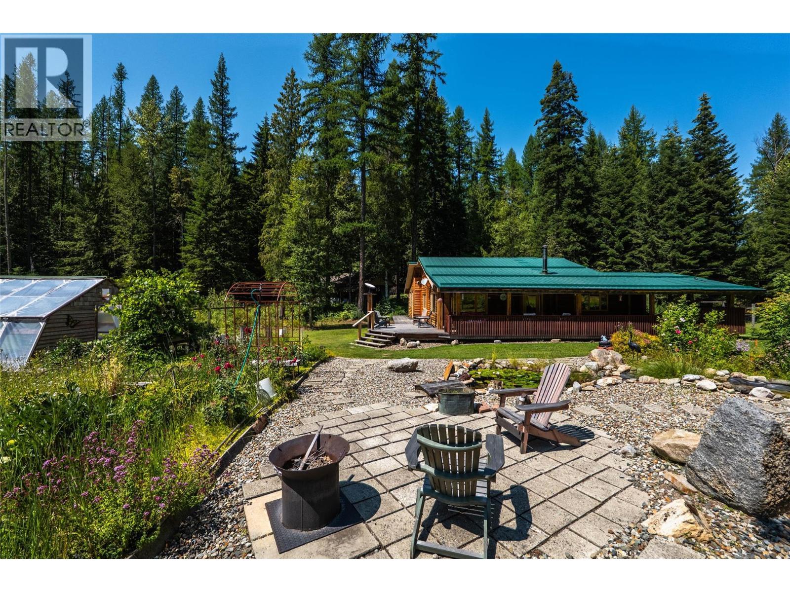 541 Bear Road, Salmo, BC - Outdoor