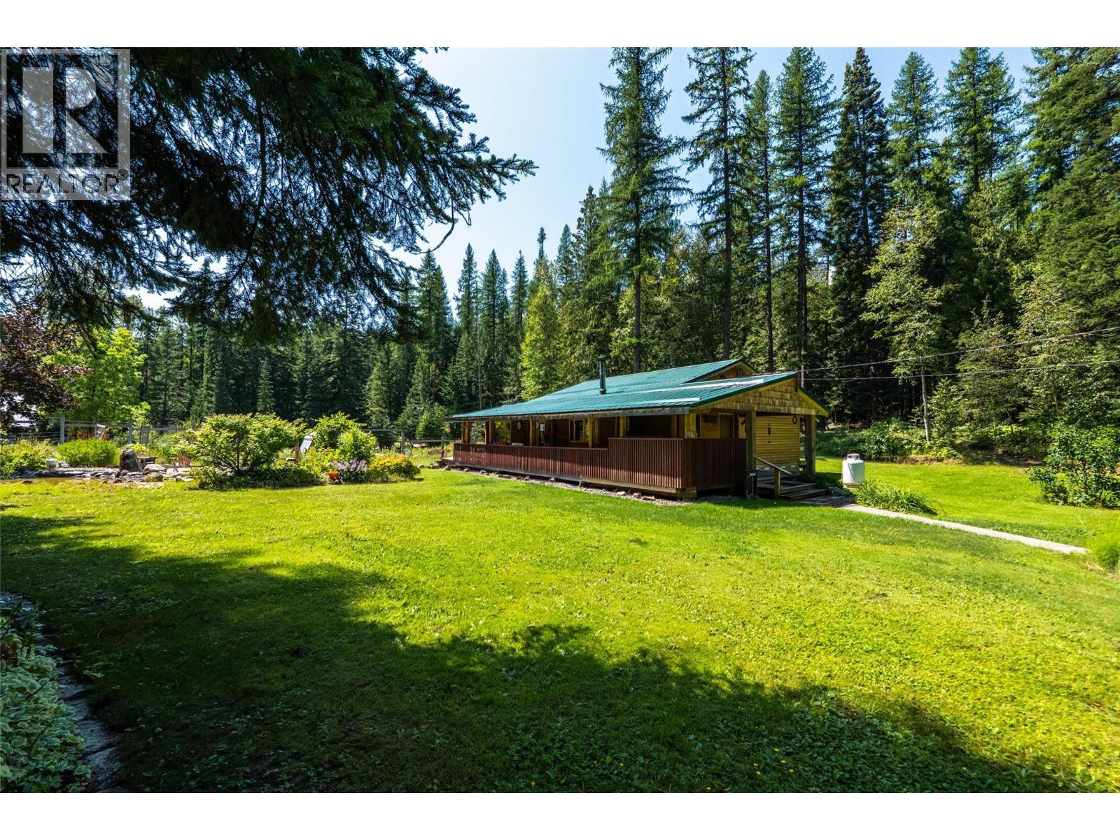 541 Bear Road, Salmo, BC - Outdoor
