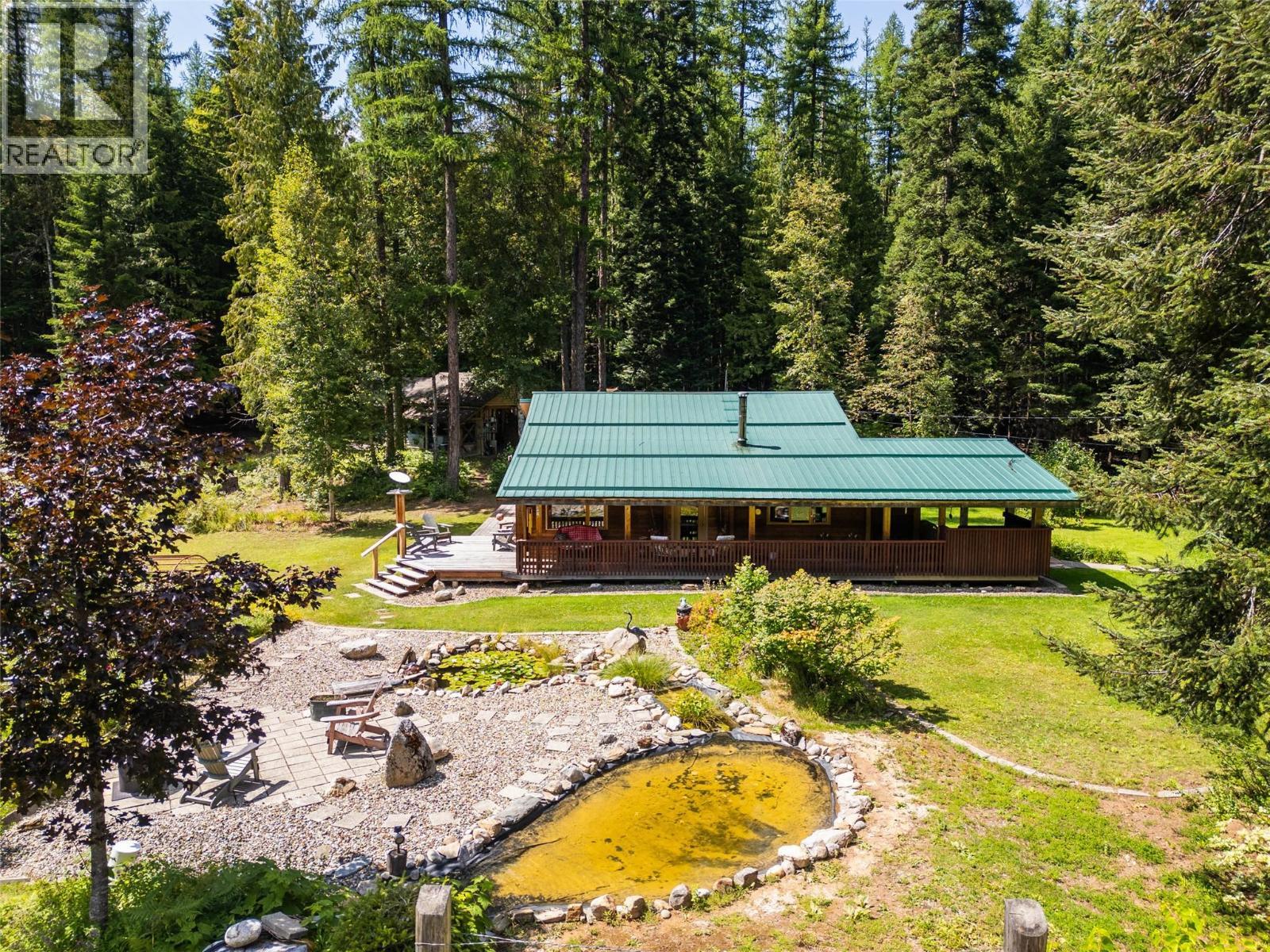 541 Bear Road, Salmo, BC - Outdoor With Deck Patio Veranda