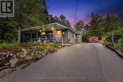 1085 RIVER ROAD E Wasaga Beach, ON L9Z 2P7