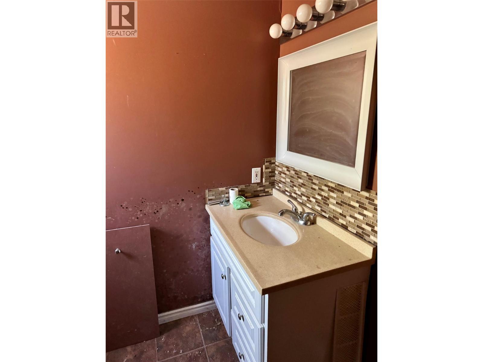 3701 3 Highway Unit# 1, Erickson, BC