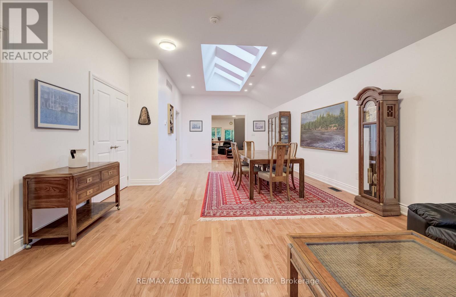 3091 Parkerhill Road, Mississauga, ON - Indoor