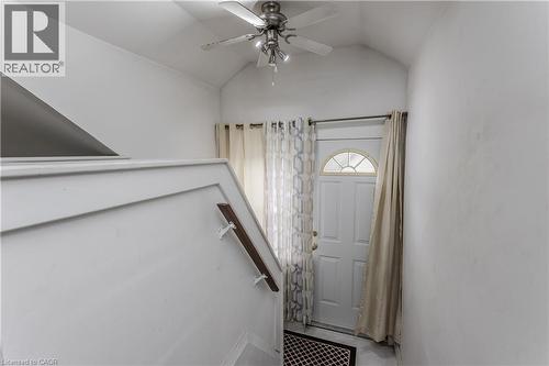 1088 King Street E, Hamilton, ON - Indoor Photo Showing Other Room