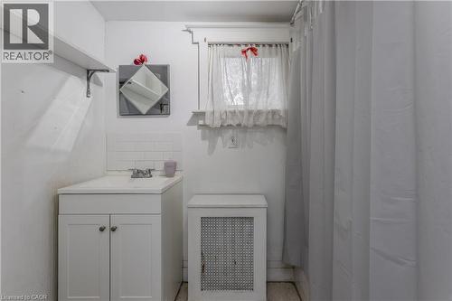 1088 King Street E, Hamilton, ON - Indoor