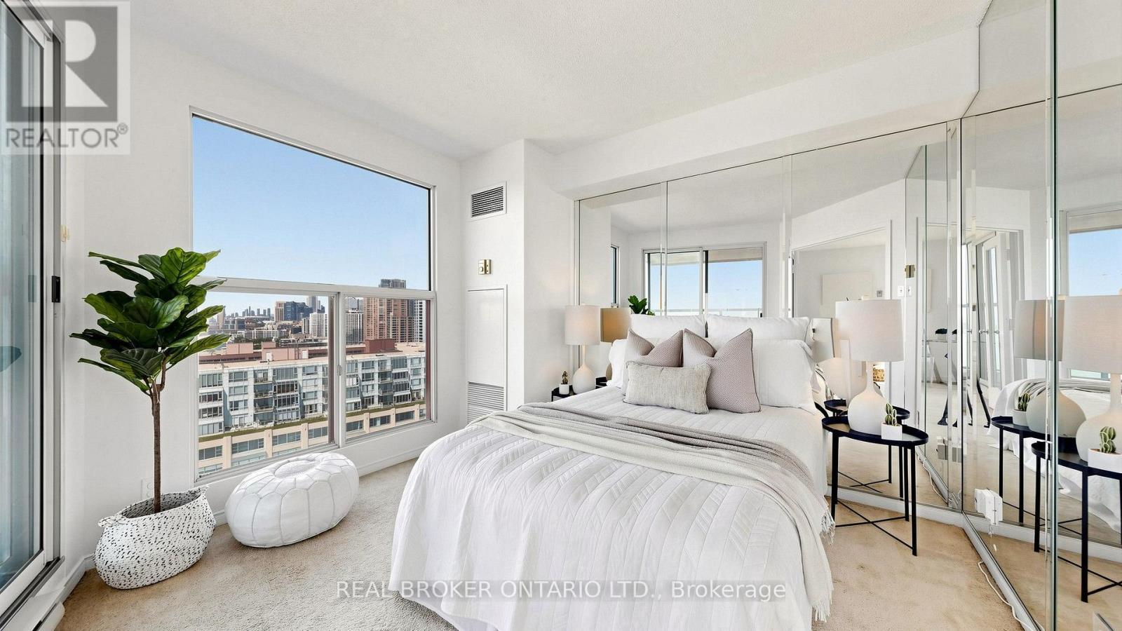 2108 - 99 Harbour Square, Toronto, ON - Indoor Photo Showing Bedroom