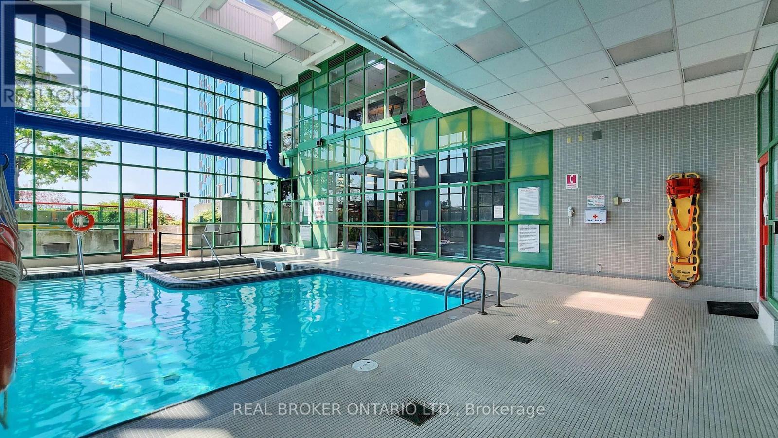 2108 - 99 Harbour Square, Toronto, ON - Photo Showing Other Room With In Ground Pool