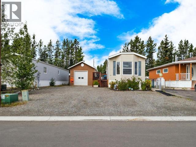 225-989 Range Road, Whitehorse, YT - Outdoor