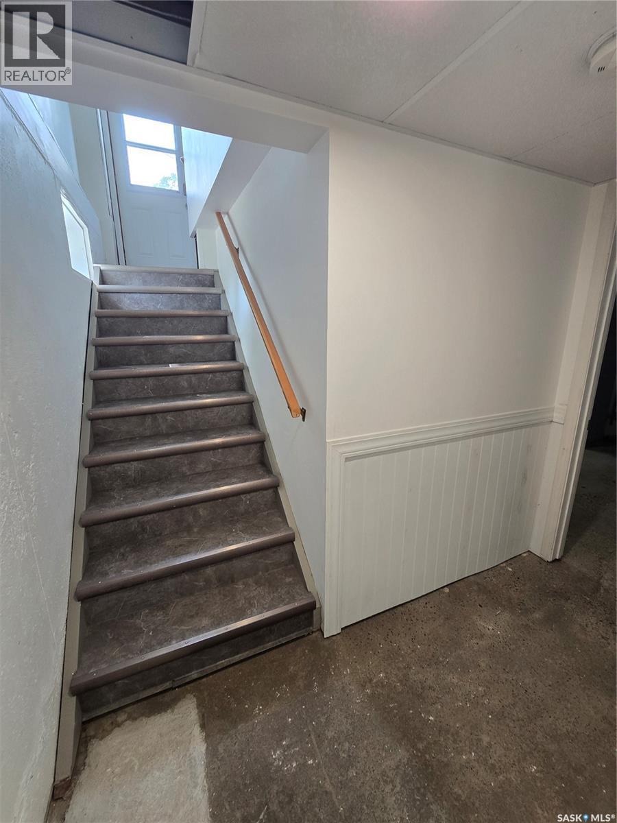 906 Pacific Street, Grenfell, SK - Indoor Photo Showing Other Room