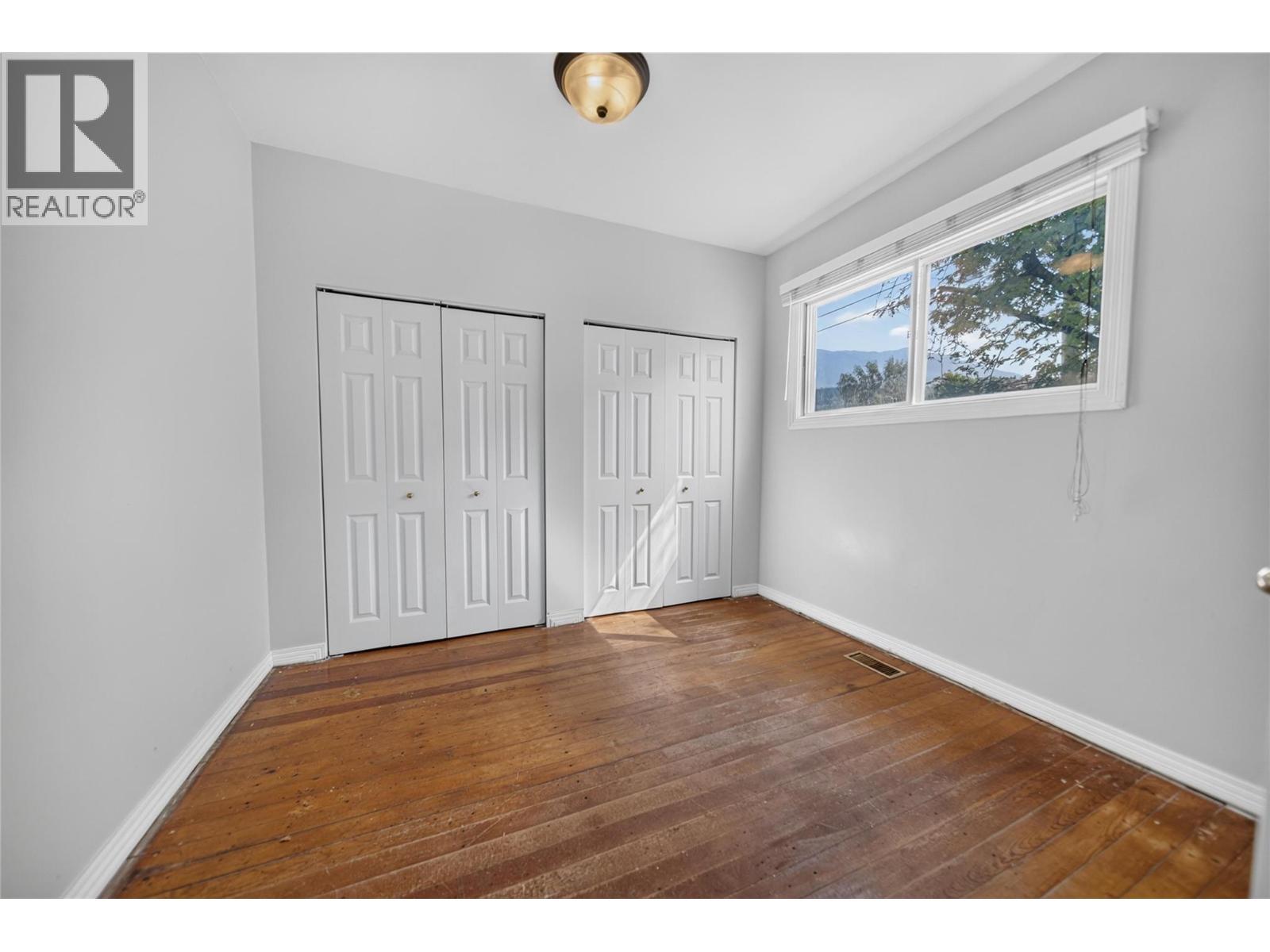 691 3Rd Avenue, Fernie, BC - Indoor Photo Showing Other Room
