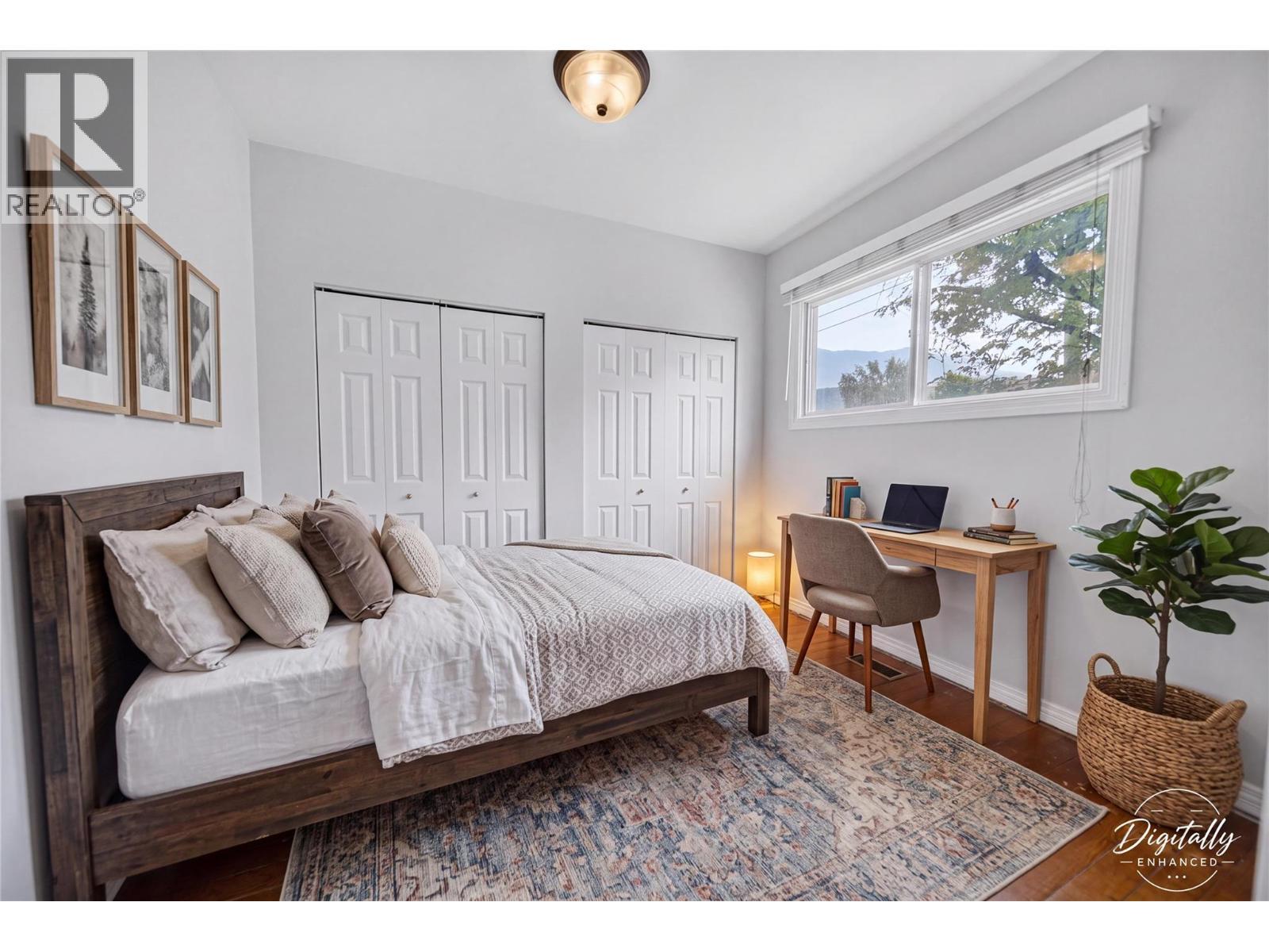691 3Rd Avenue, Fernie, BC - Indoor Photo Showing Bedroom