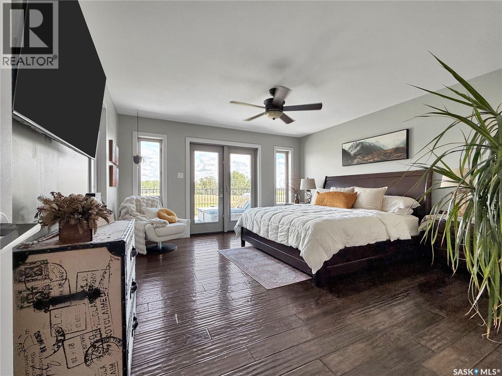 Bell Acreage, Brock Rm No. 64, SK - Indoor Photo Showing Bedroom