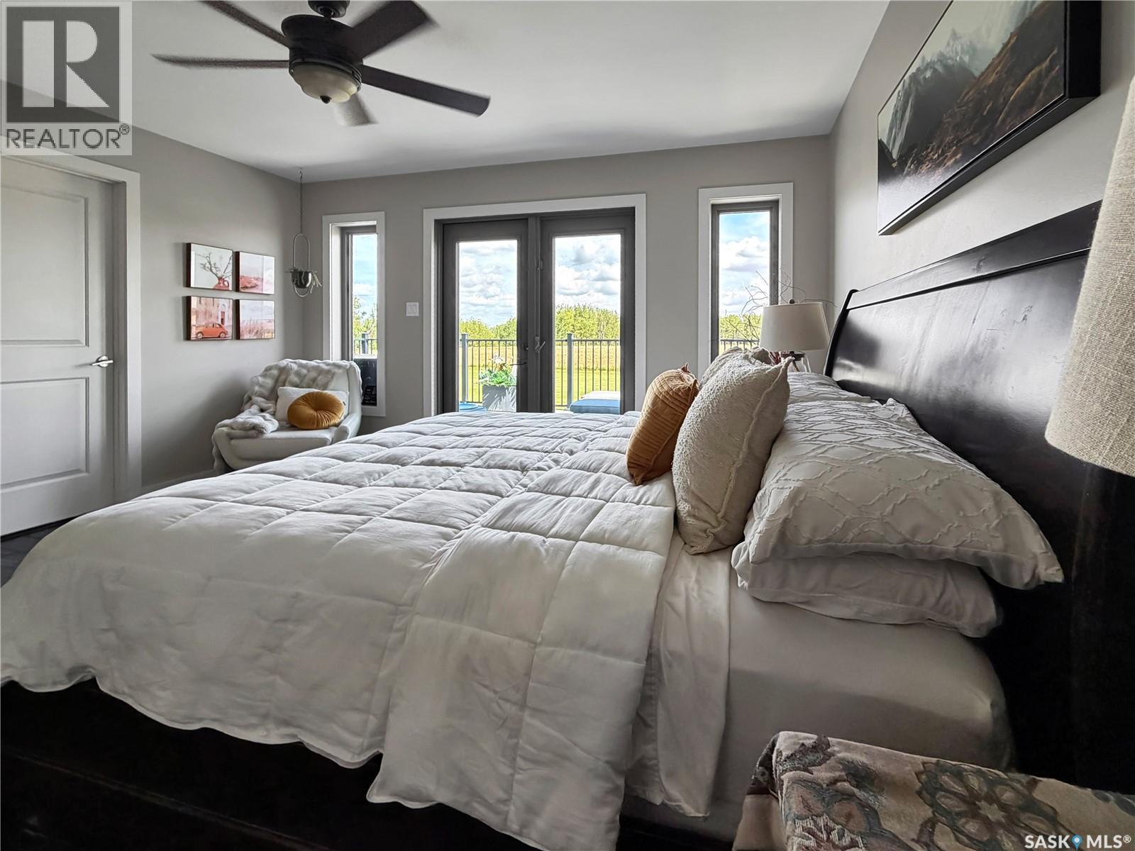 Bell Acreage, Brock Rm No. 64, SK - Indoor Photo Showing Bedroom