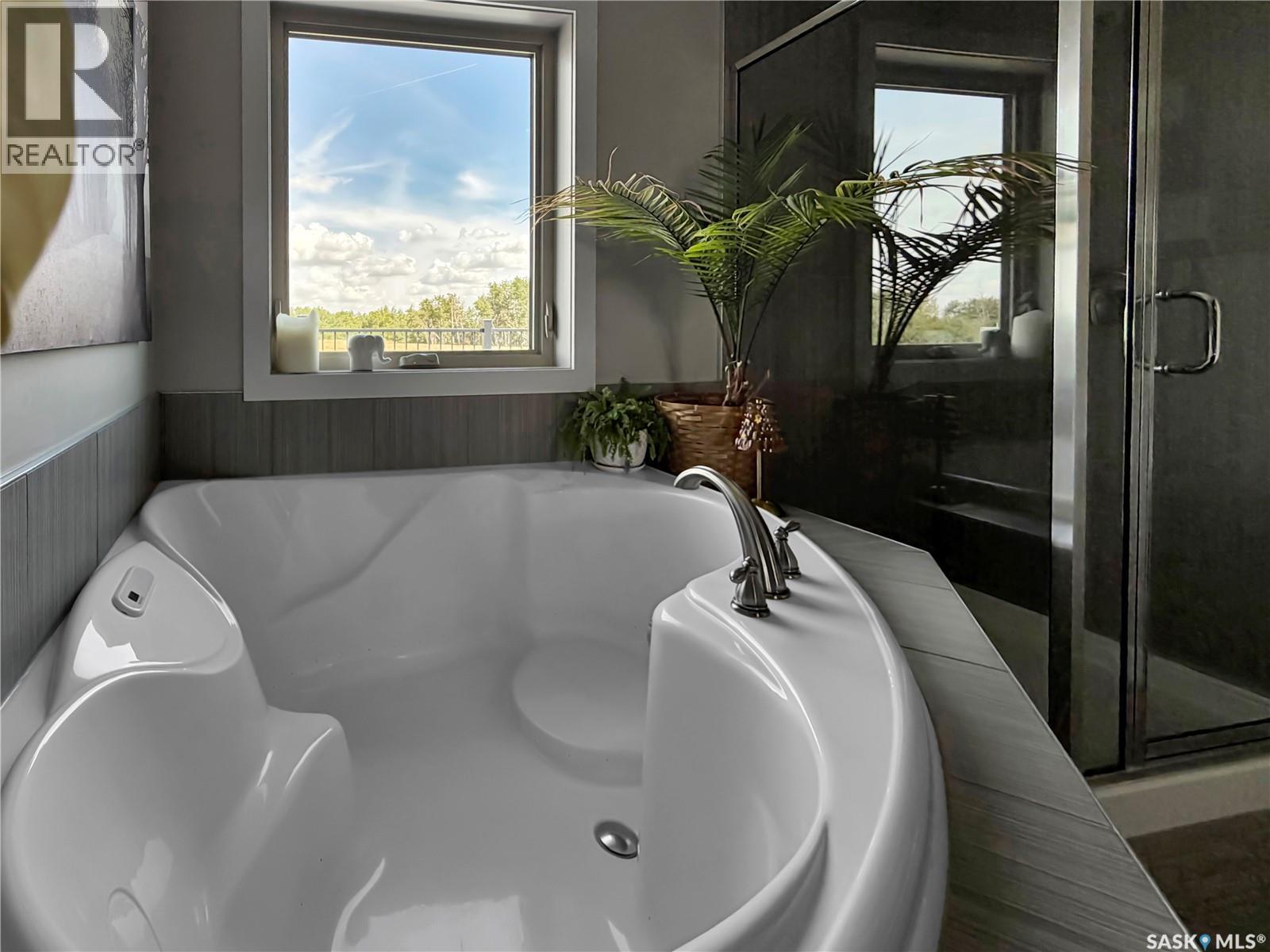 Bell Acreage, Brock Rm No. 64, SK - Indoor Photo Showing Bathroom
