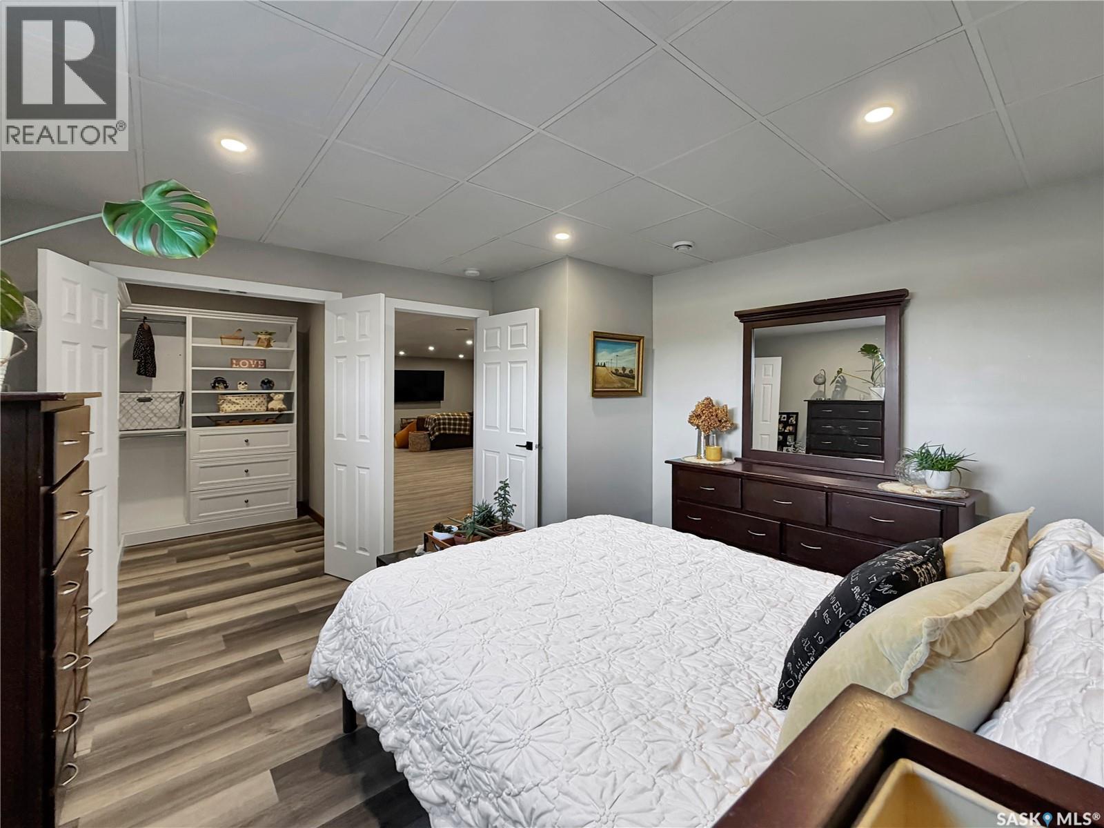 Bell Acreage, Brock Rm No. 64, SK - Indoor Photo Showing Bedroom