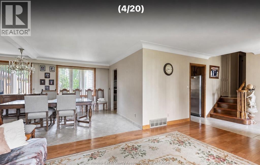 3325 Baseline Road, Windsor, ON - Indoor