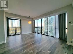 808 - 2900 HIGHWAY 7 Vaughan, ON L4K 0G3