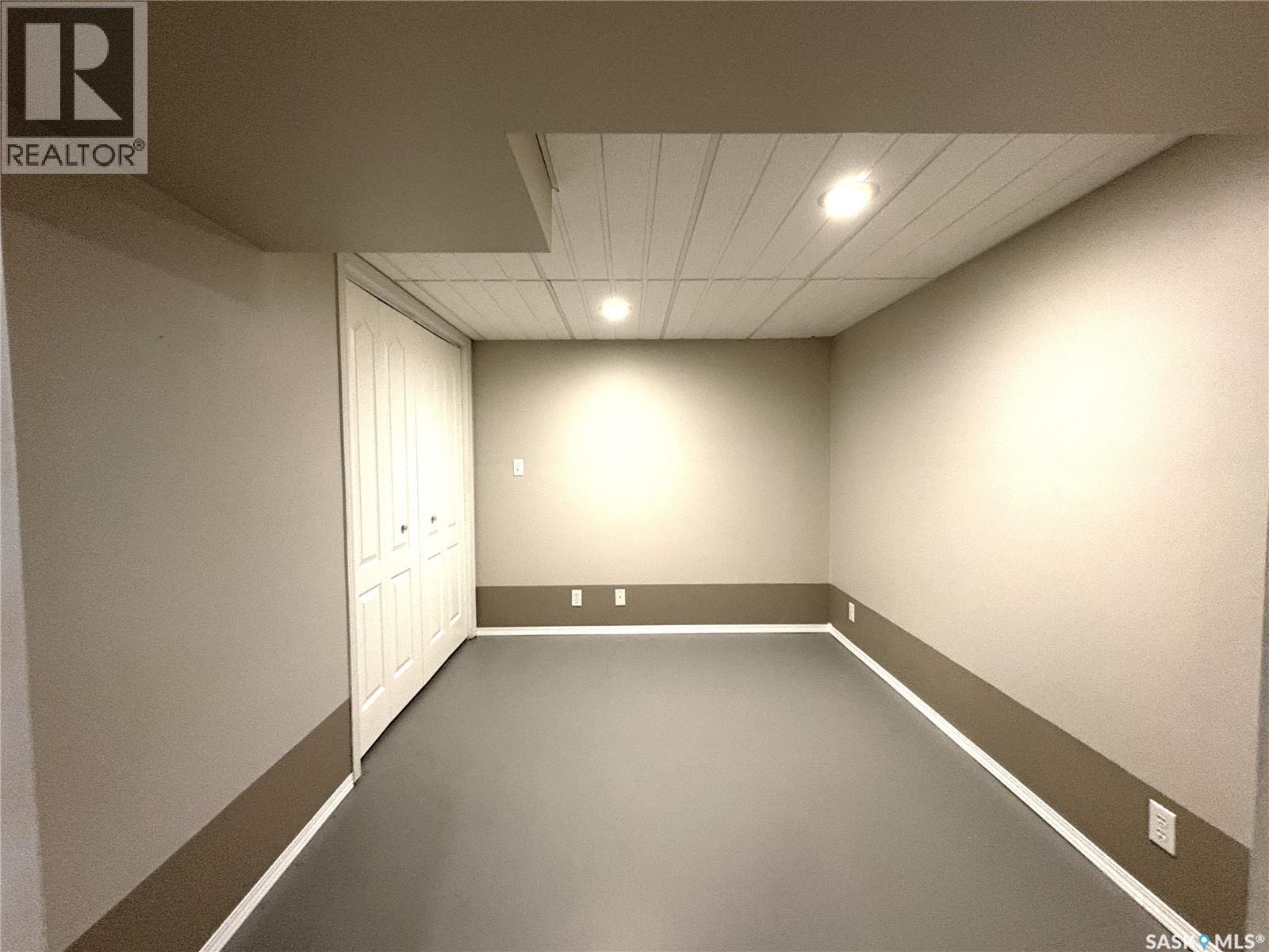 435 2Nd Avenue, Allan, SK - Indoor Photo Showing Other Room