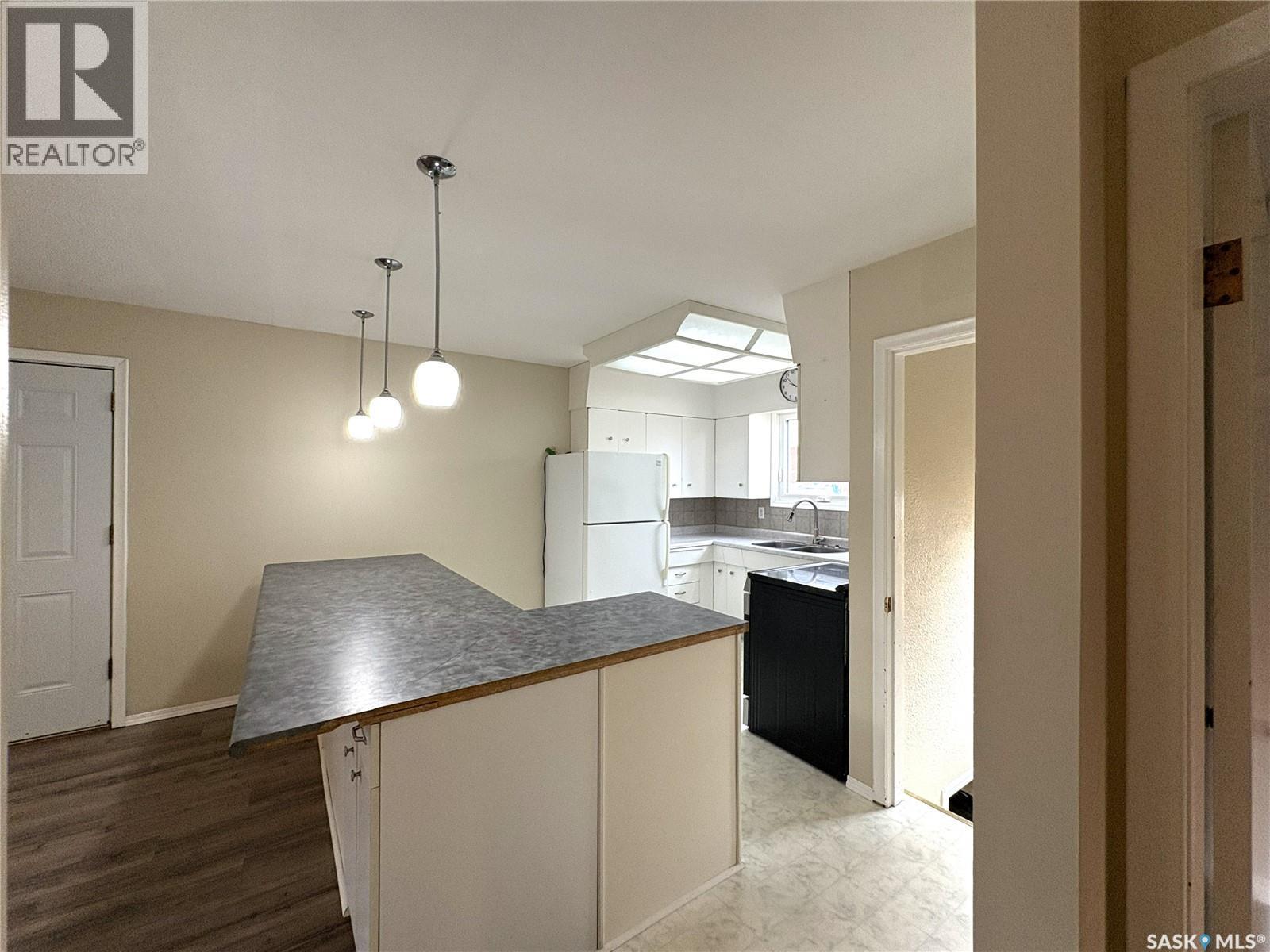 435 2Nd Avenue, Allan, SK - Indoor Photo Showing Kitchen