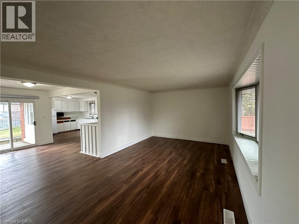 613 Rymal Road W, Hamilton, ON - Indoor Photo Showing Other Room