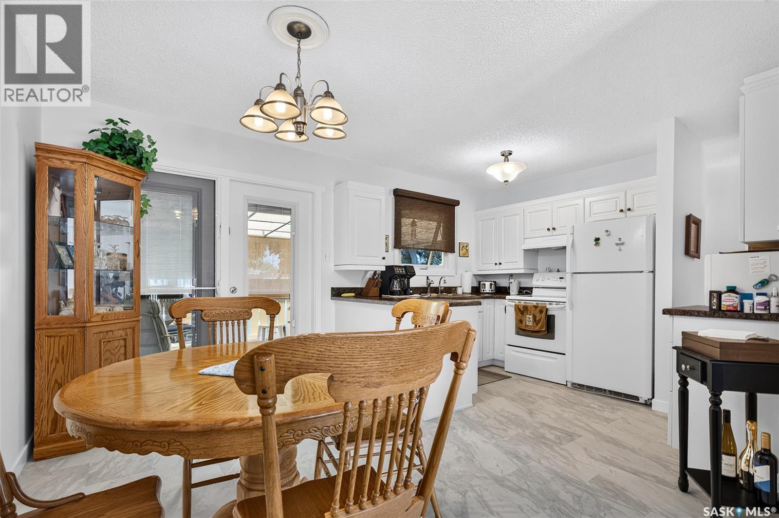 1338 Glendale Street, Moose Jaw, SK - Indoor Photo Showing Other Room