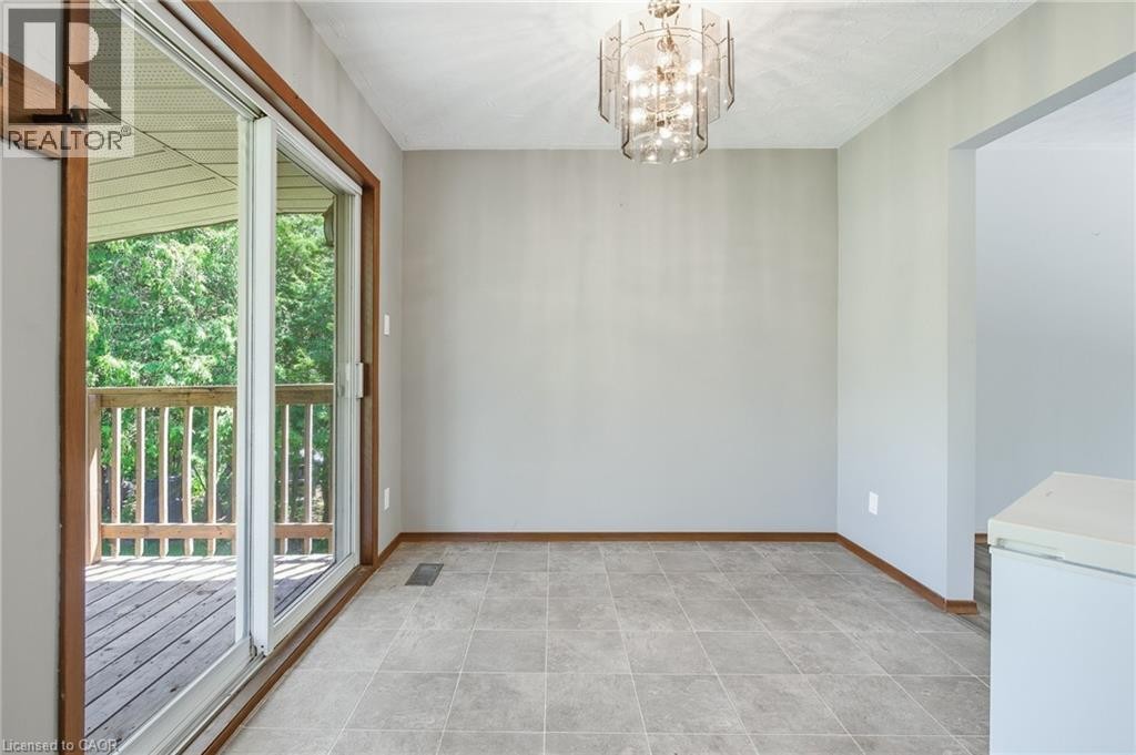 1621 Morrison Road, Cambridge, ON - Indoor Photo Showing Other Room