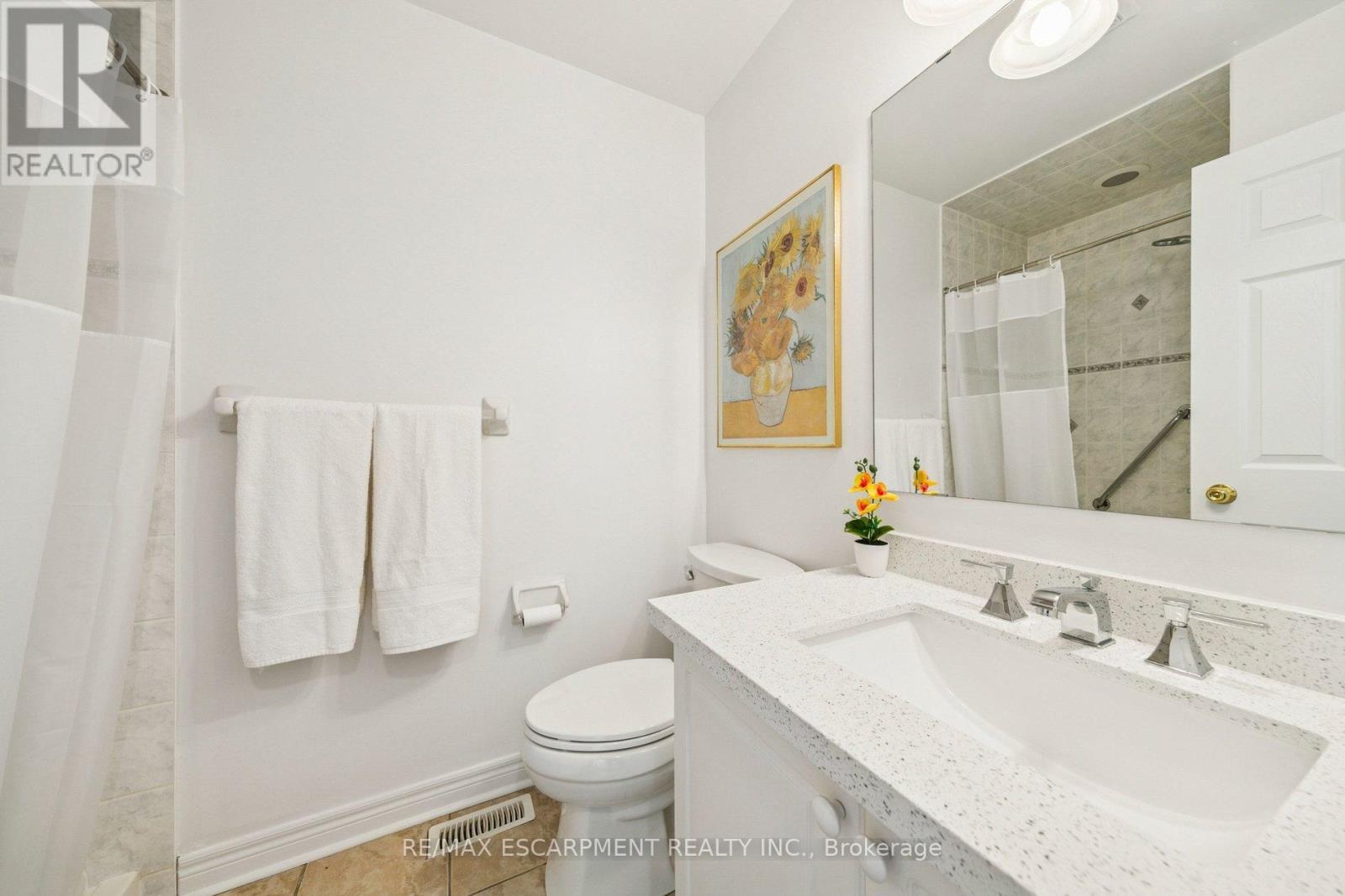 3 Piece Bathroom - 245 Centennial Forest Drive, Milton, ON - Indoor Photo Showing Bathroom